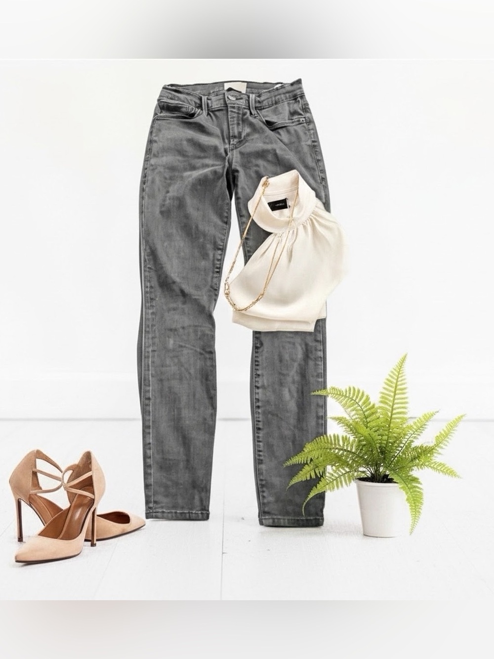 Frame Denim Women’s Skinny Jeans in Black